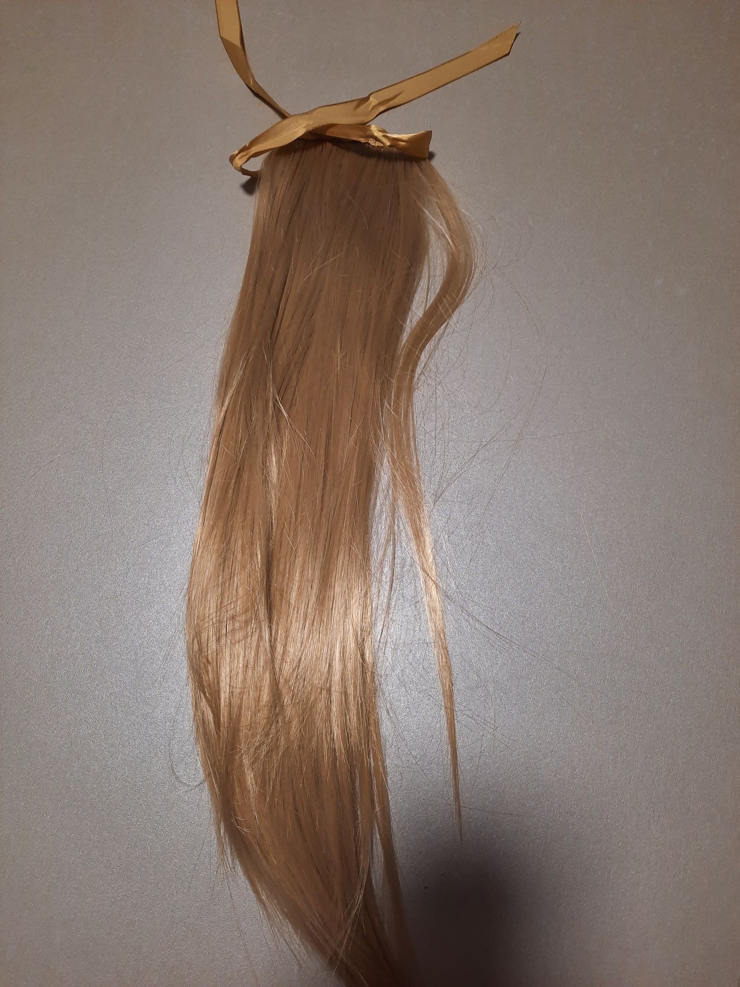 Extensii de păr - tip coada blond