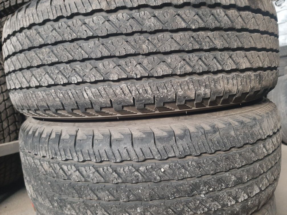 Продам летние шины 235/60R18