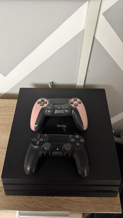 Vand PS4 PRO 1TB