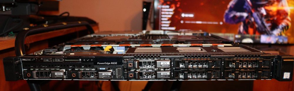 Server Dell PE R630 20 Cores 192Gb H730p Mini 1500W EPP 2x10G+2x1Gb