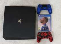 отличен PS4 Pro, Playstation 4 Pro, два джойстика, Гаранция