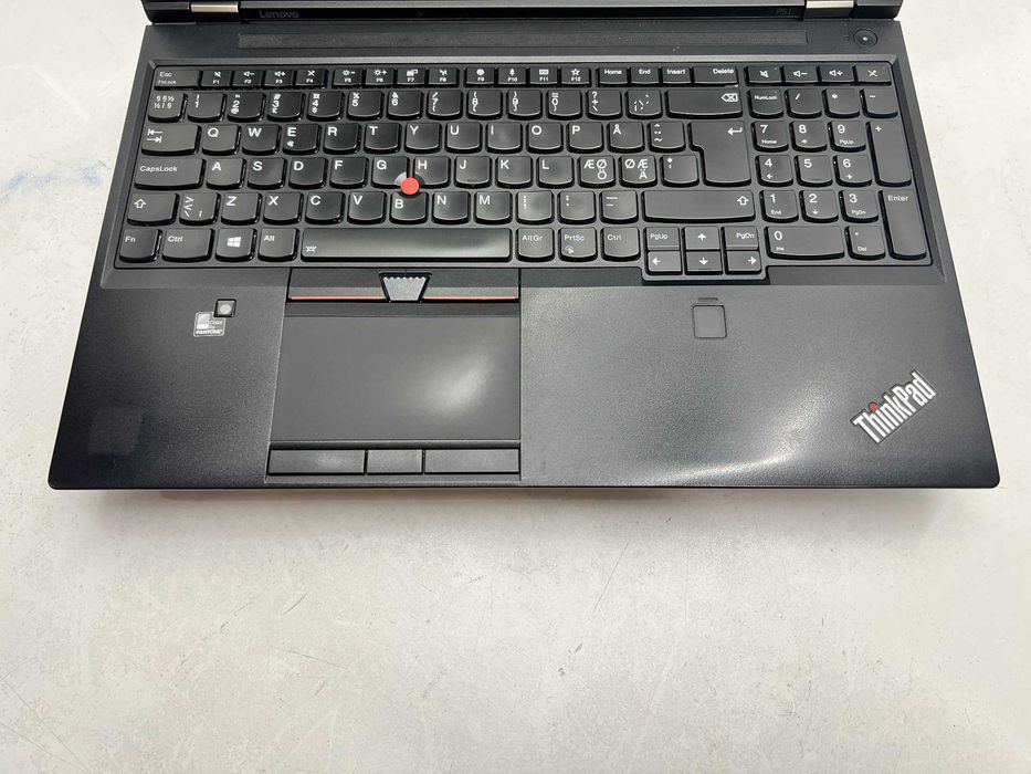 Lenovo Thinkpad P51 i7-7820HQ 32GB 510GB M2200 4GB/->Добро състояние