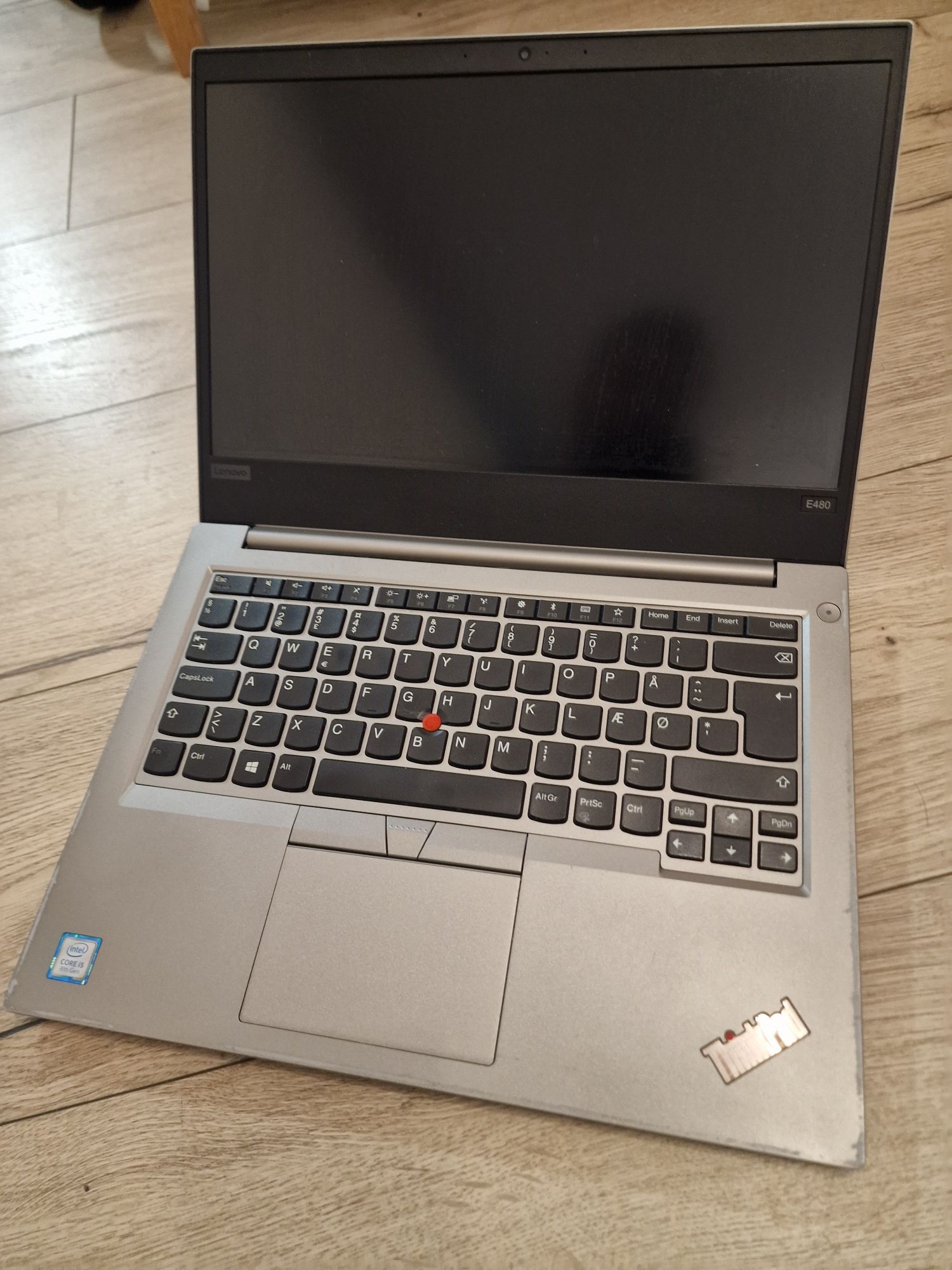 LENOVO ThinkPad E480 i5 8Gb SSD256Gb 14"FULLHD Super bun si ieftin