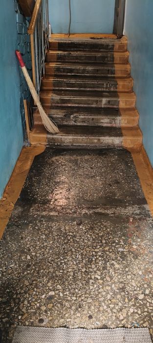 Уборка подъездов