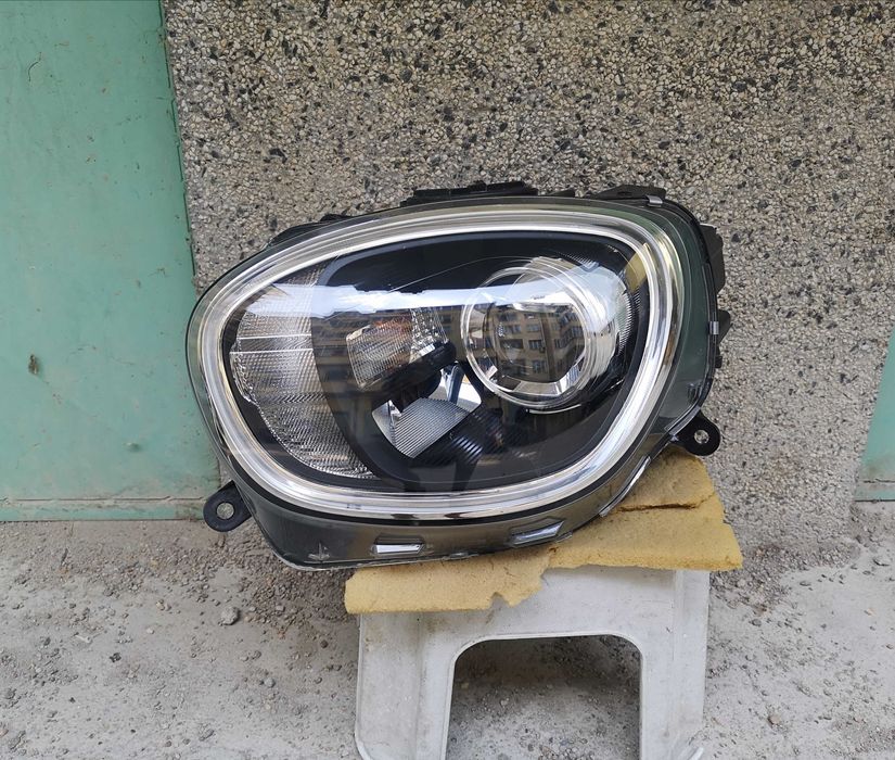Оригинален фар Мини Купьр  Mini Cooper Countryman  F60 Led