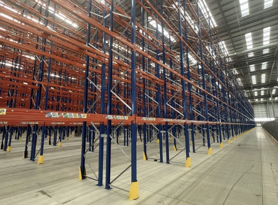 Rafturi metalice industriale