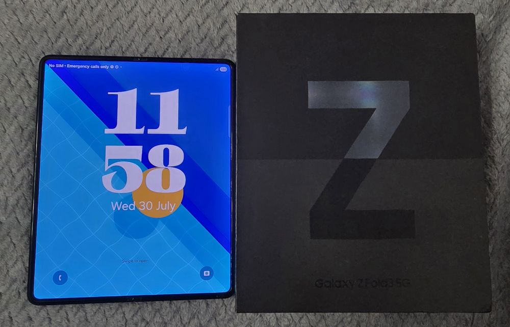 Vand Samsung Z Fold 3