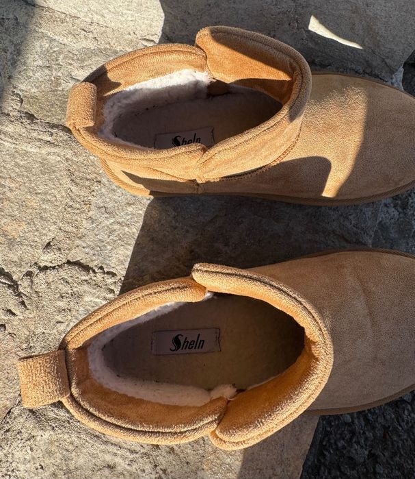 Къси велурени боти с платформа