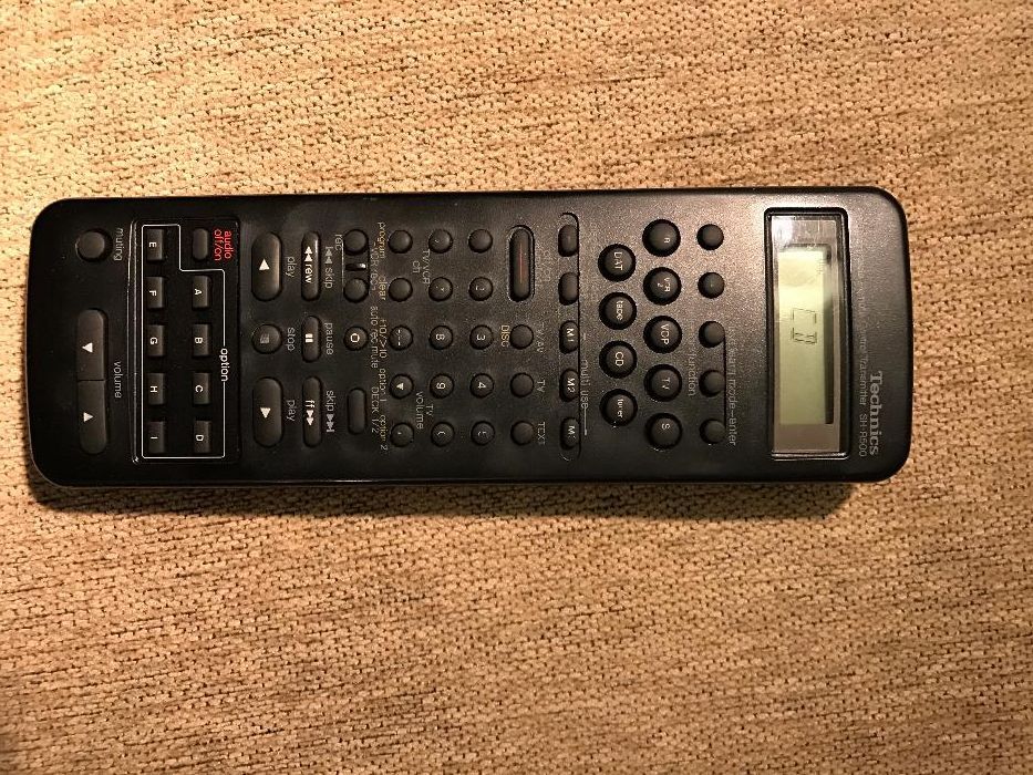 Telecomanda universala TECHNICS SH-R500 cu functie de invatare