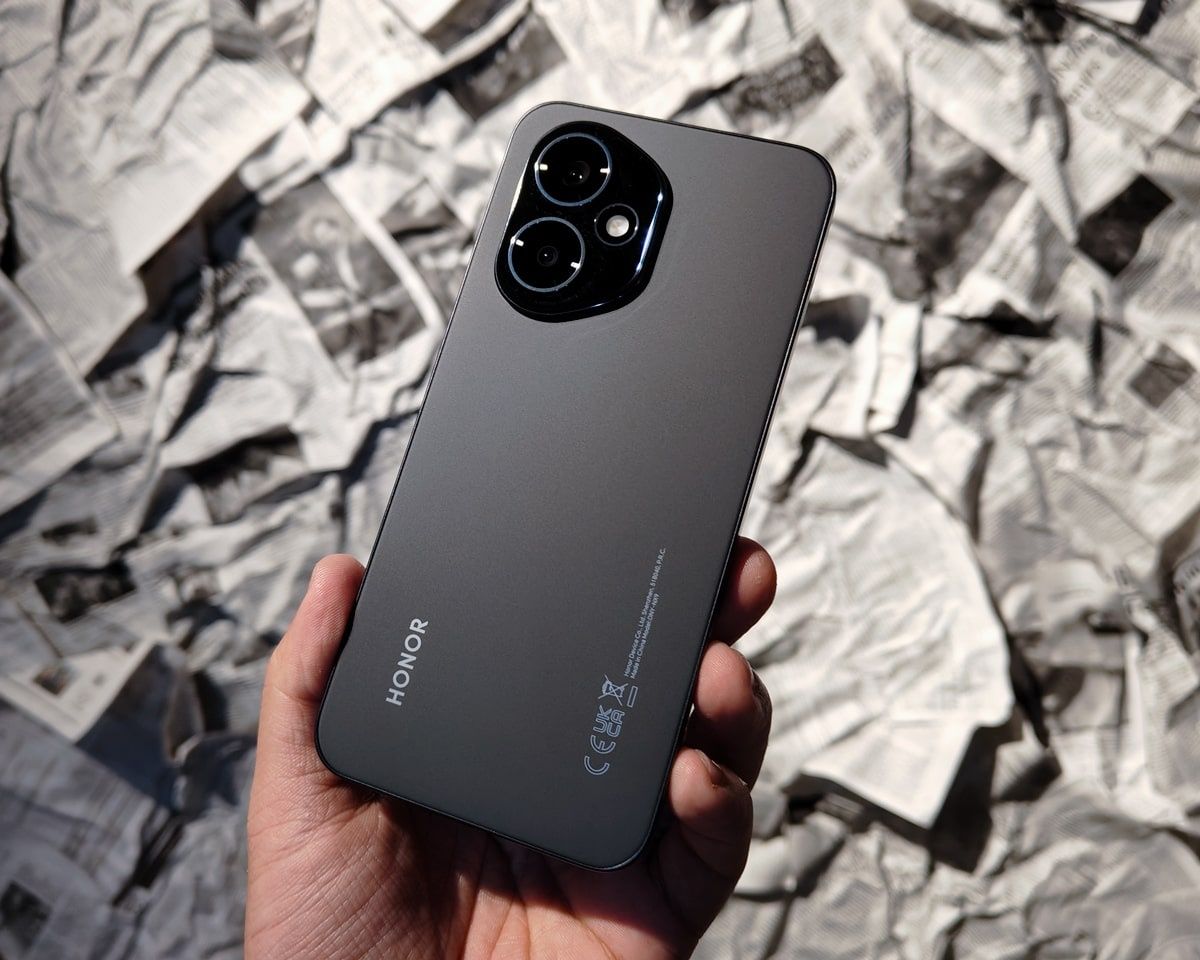 HONOR 400 (12/256).