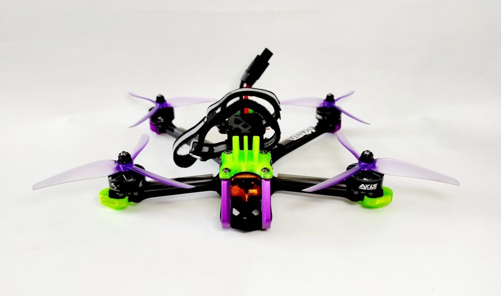 Axysfluing Manta 5 фпв дрон