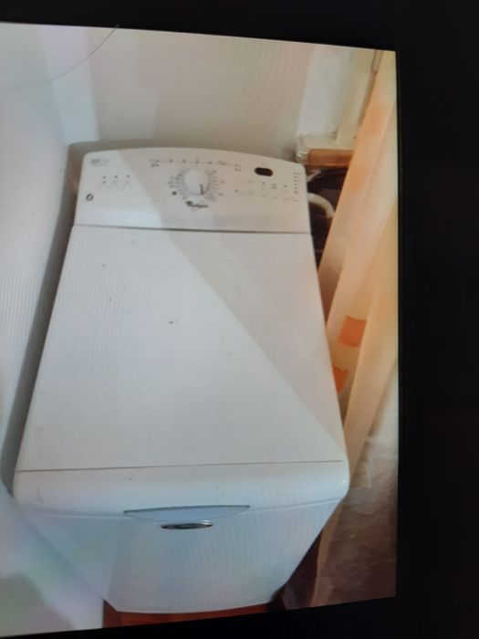 Mașina verticala spălat rufe!