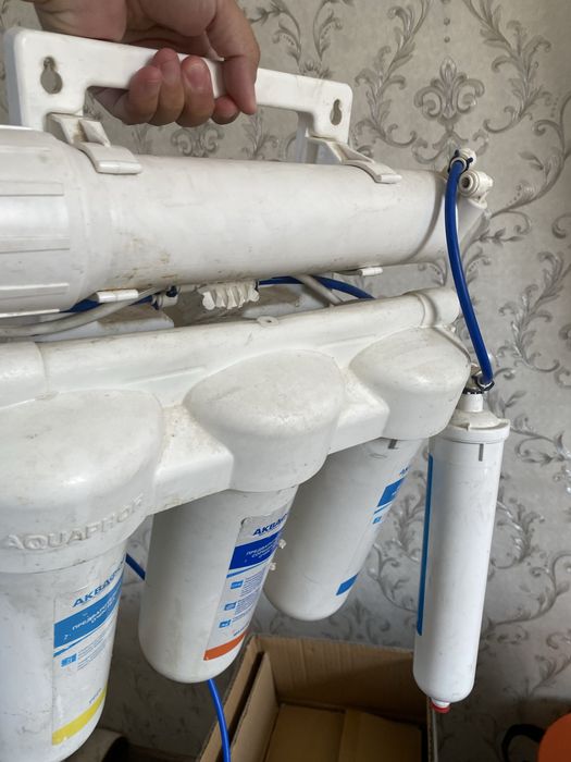 Продам фильтр Аквафор б/у