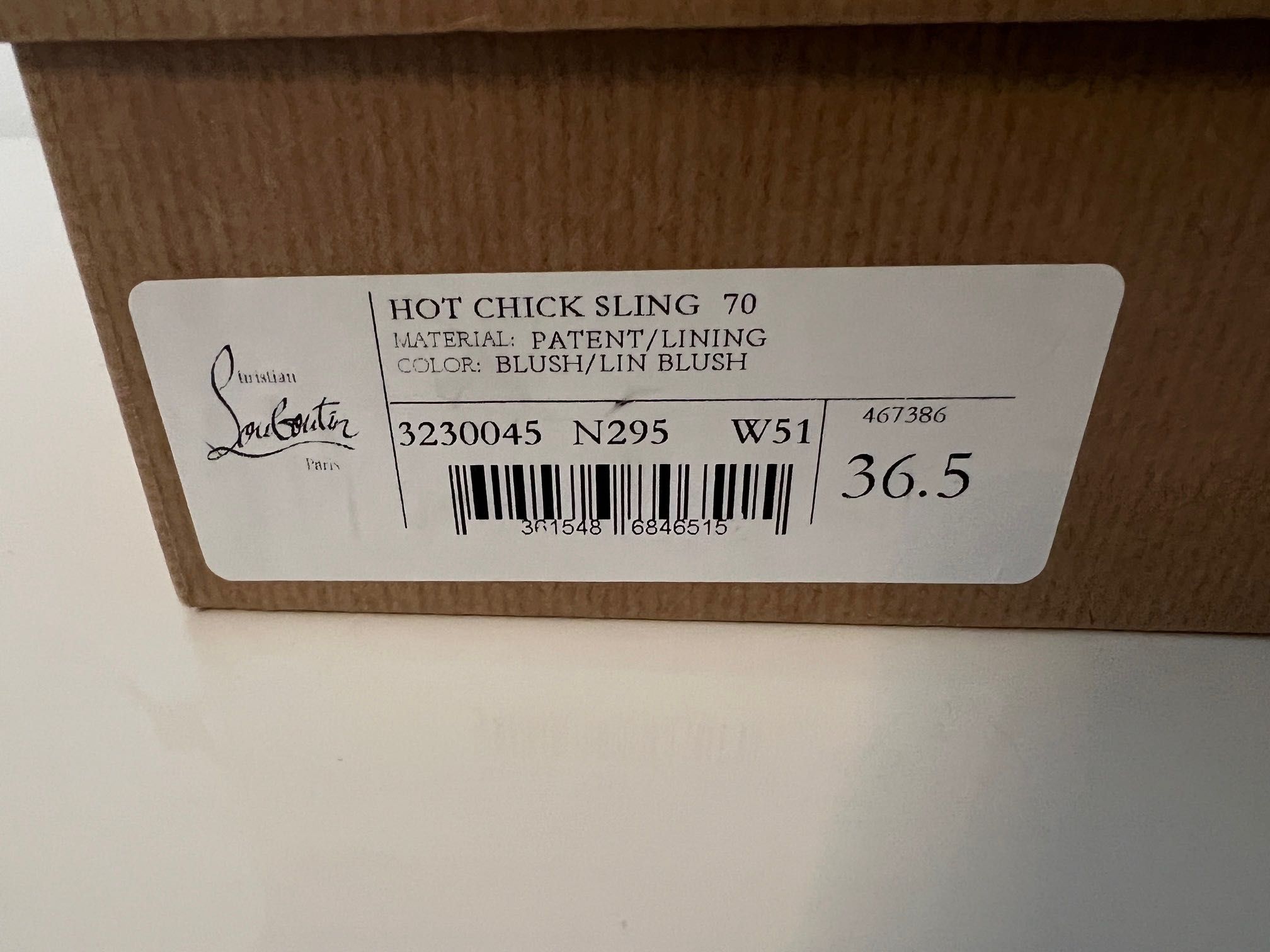 Pantofi Christian Loboutin Hot Chick Sling