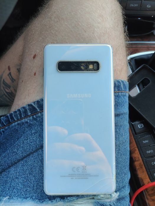 Samsung S10+ defect