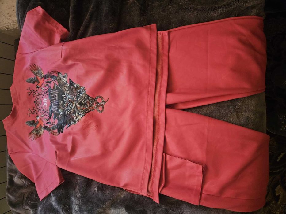 Барби-розов дамски кожен комплект - 100 лева