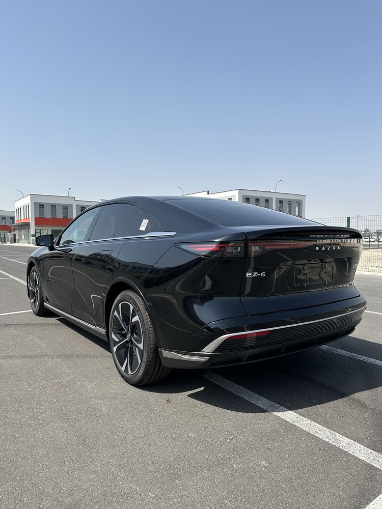 Mazda EZ6 EV 600km
