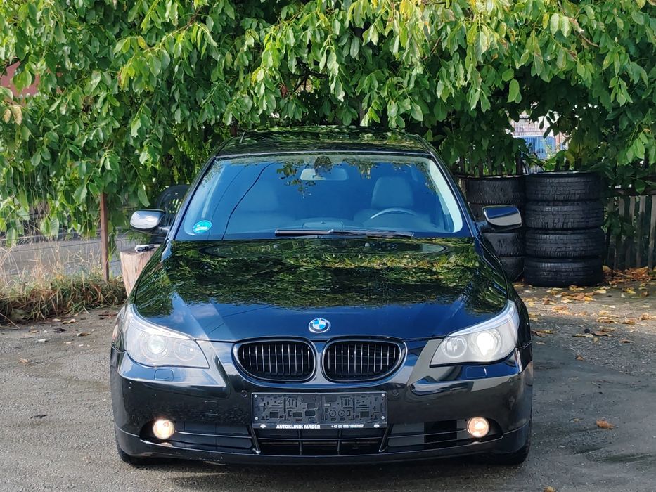 BMW E60 520i 170cp xenon/trapa/piele manual