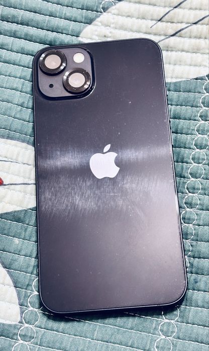 Iphone 13  продам