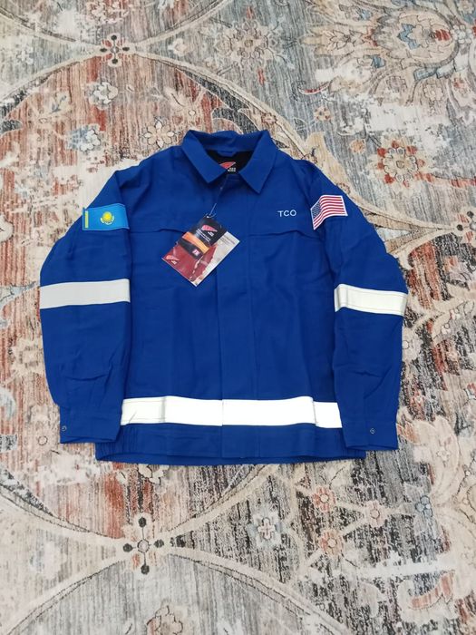 Продам,спец одежда!