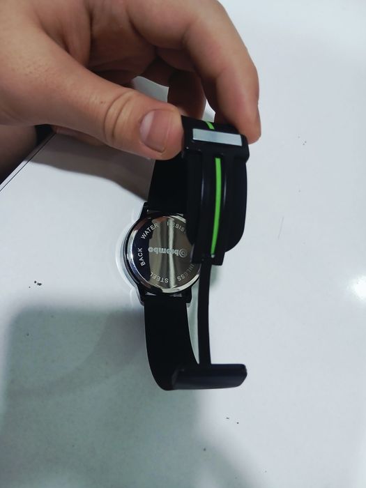 Механические часы Brembo. С крутящимся диском.