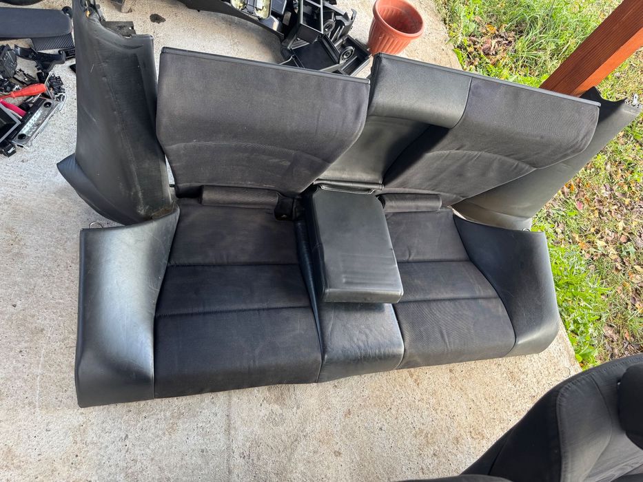 Кожен салон за бмв е46 купе