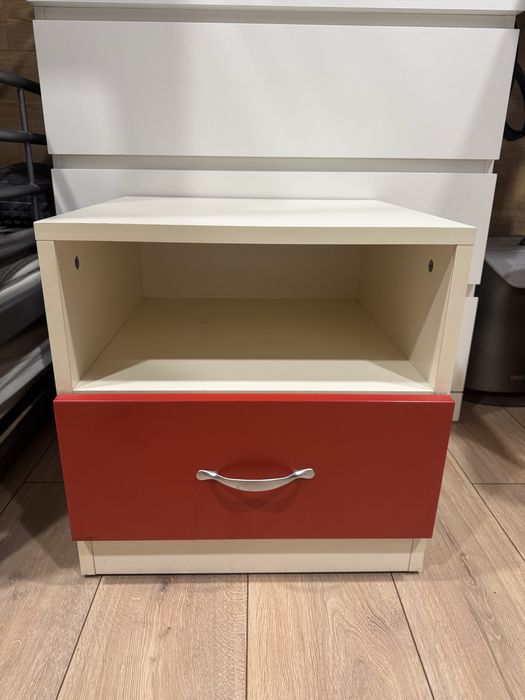 Спалня с повдигащ механизъм