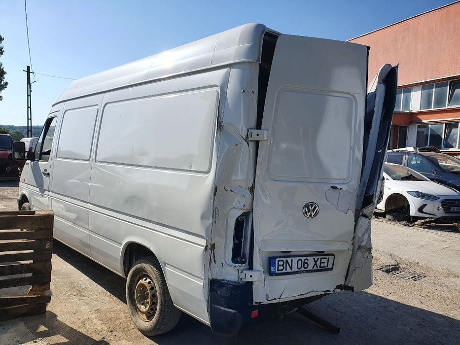 Vas lichid parbriz expansiune pompa servo frana vw LT 35 motor 2.5tdi 109cp ANJ dezmembrez dezmembrari
