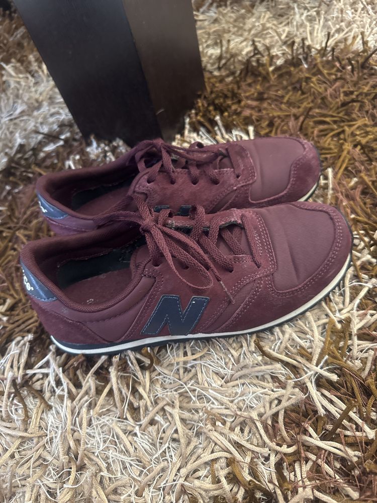 Vand pantofi sport new balance femei