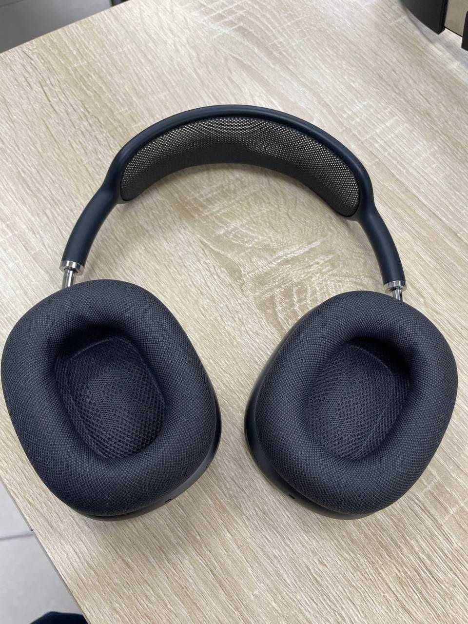 Продам Airpods Max Оригинал, в идеальном состоянии