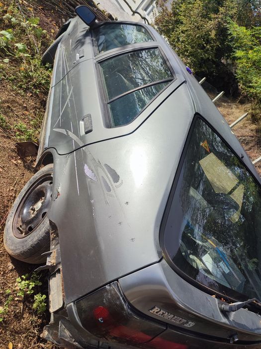 Рено 19/ Renault 19  на части