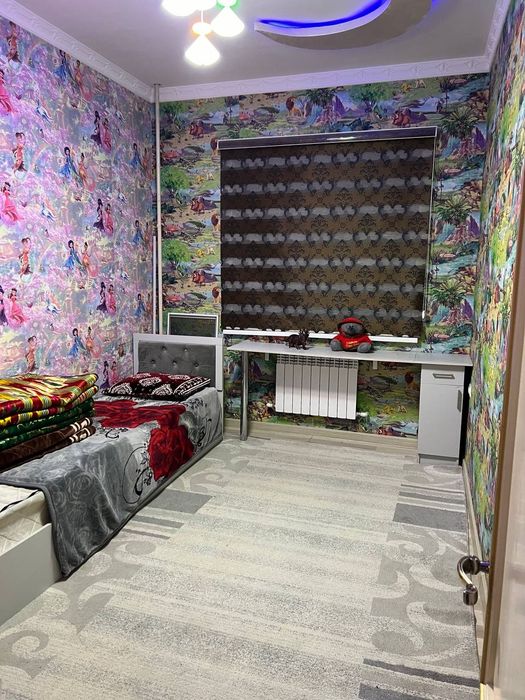 Chilonzor tumani 20 kvartilda 4/2/4 800$ ga arendaga beriladi.