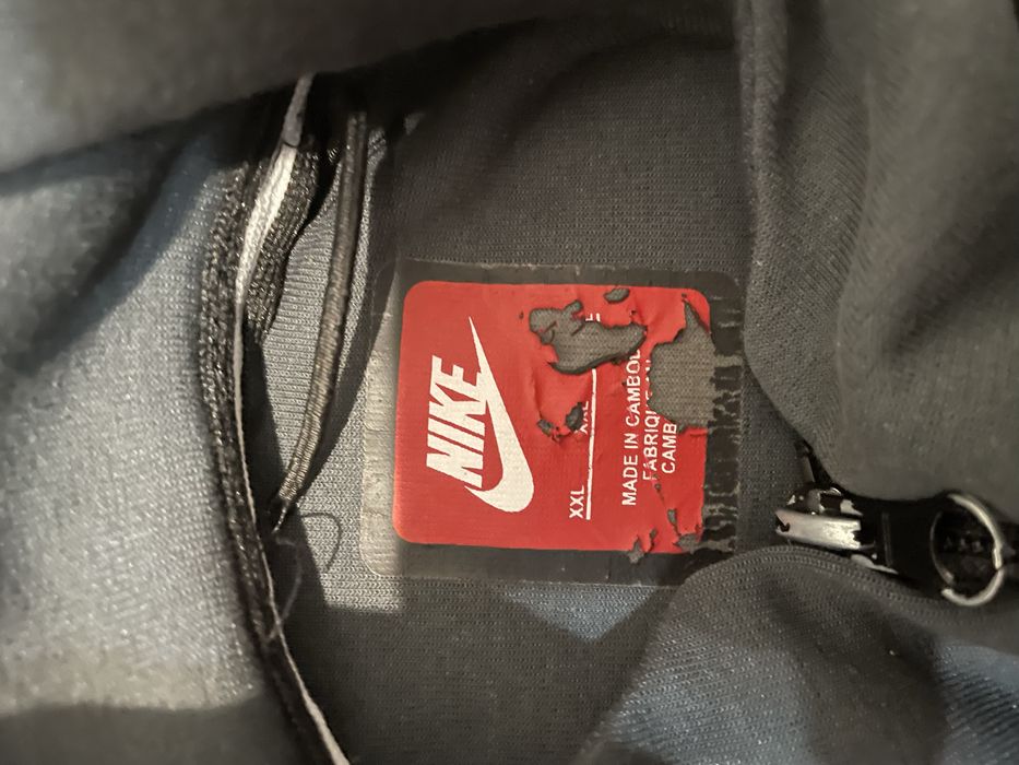 Vand hanorac nike tech syna world