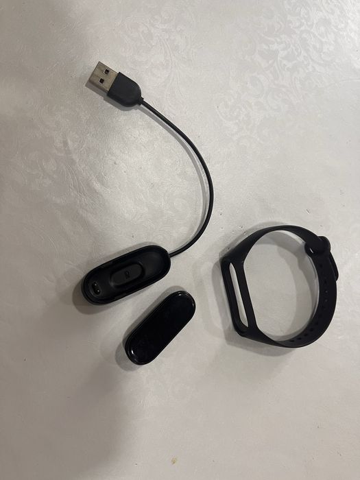 Браслет mi band 4!!