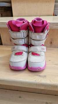 Детские сноубордические ботинки (размер 11c)