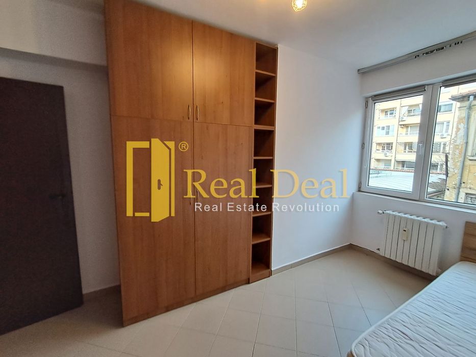 Дава се под наем Двустаен апартамент в София, Център - 75 кв.м за 747.66 € - Снимка #9