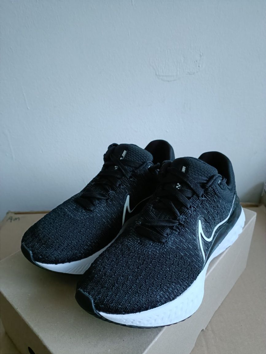 Nike React Infinity Run Flyknit 3 номер 38.5 код 18A