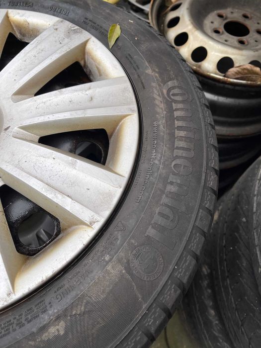 205 60 R16 Continental iarna / 5 x112 Vw Sharan /Set complet + capace