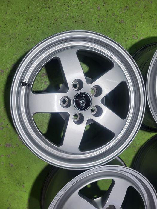 16 5x112 Audi a3 A4 Vw Passat Touran Caddy golf 5х112