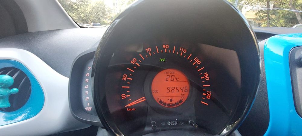 Toyota Aygo X-Play, EURO5, proprietar