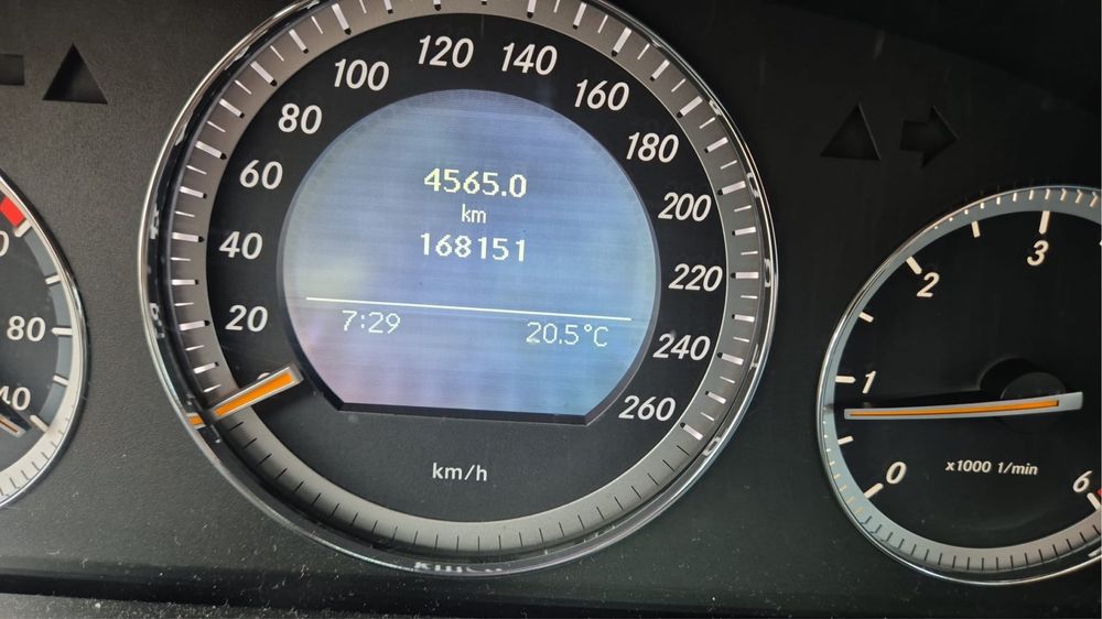 Vand Mercedes-Benz C-Class 2.2 Diesel – 170 CP – 2007