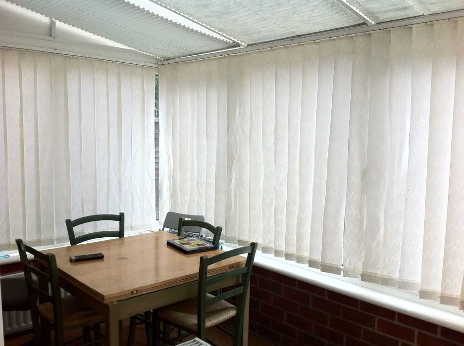 Дава се под наем Двустаен апартамент в София, Център - 65 кв.м за 387.6 € - Снимка #1