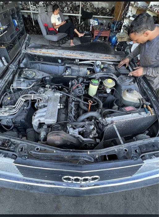 Продам Ауди 100 2,3 с3 кузов на запчасти