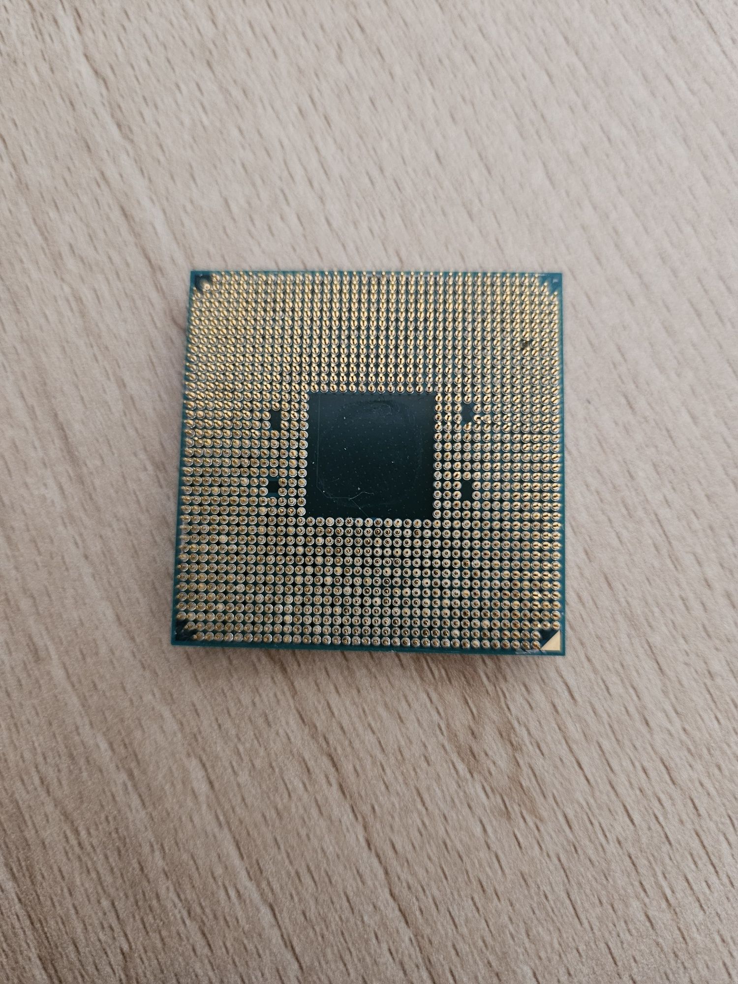 Ryzen 5 2600 Процесор
