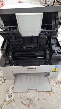 Принтер МФУ Samsung Xpress m2070 3в1