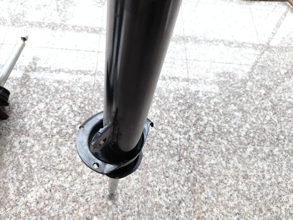 Telescoape/amortizoare BMW X1 F48, originale, impecabile