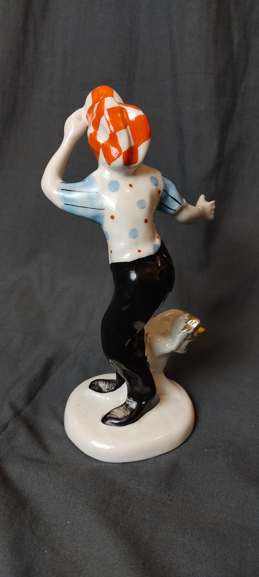 Фарфоровая статуэтка клоун Олег Попов с петухом Артель прогресс