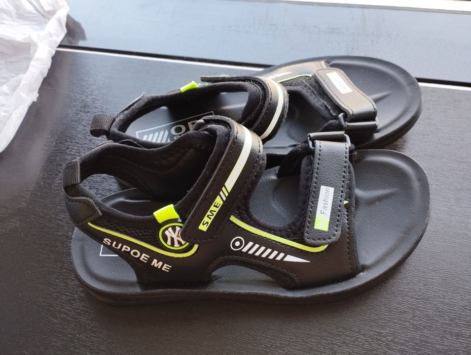 Сандали детские для мальчика новые