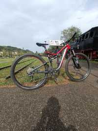 Bicicleta MTB full suspension  Specialized