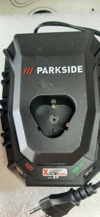 Set incarcator 12V 6Ah+acumulator 2,5Ah PARKSIDE Performance